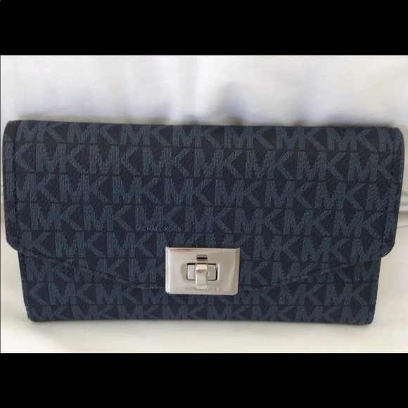 MK Abbey Backpack/Matching Wallet Set - Picture 9 of 11